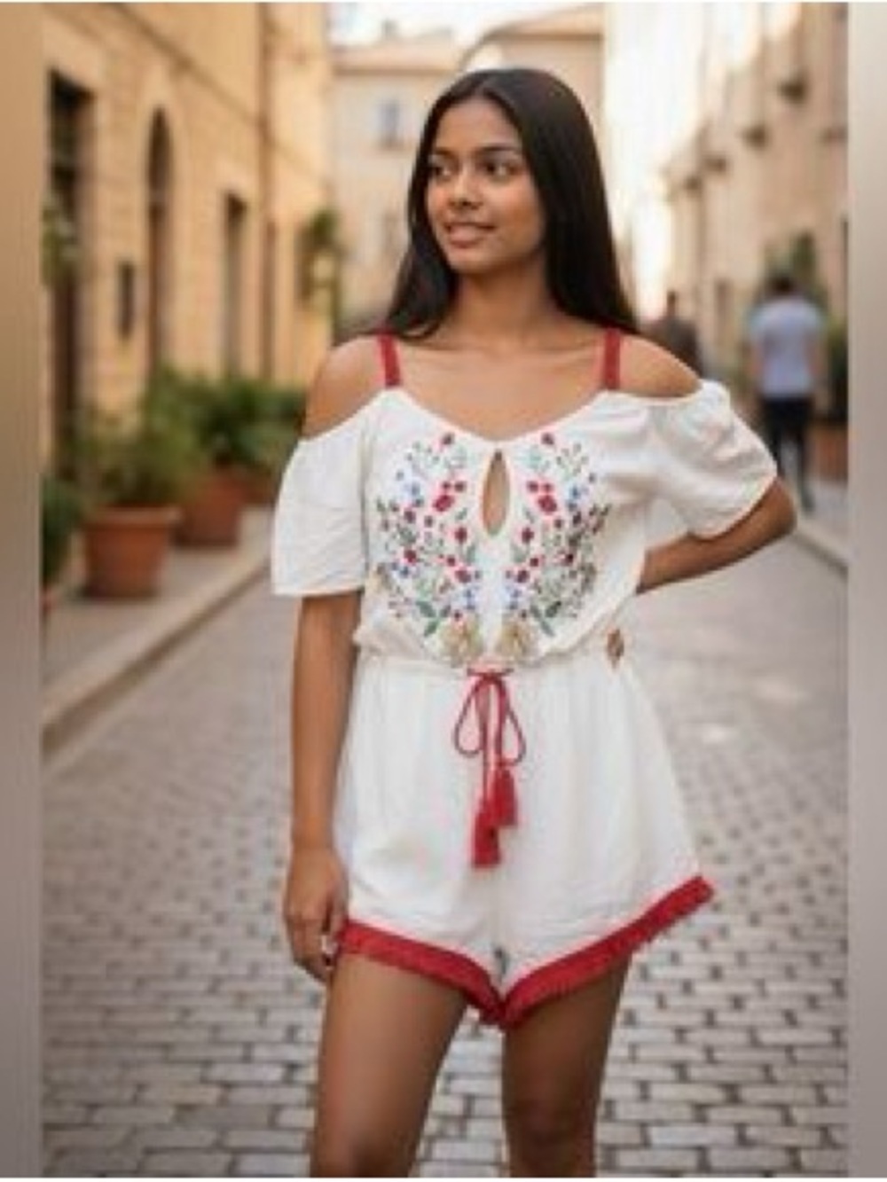Somedays Lovin bohemian white floral embroidered cut-out romper small